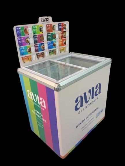 Freezer Avia personalizado para exposição dos produtos
